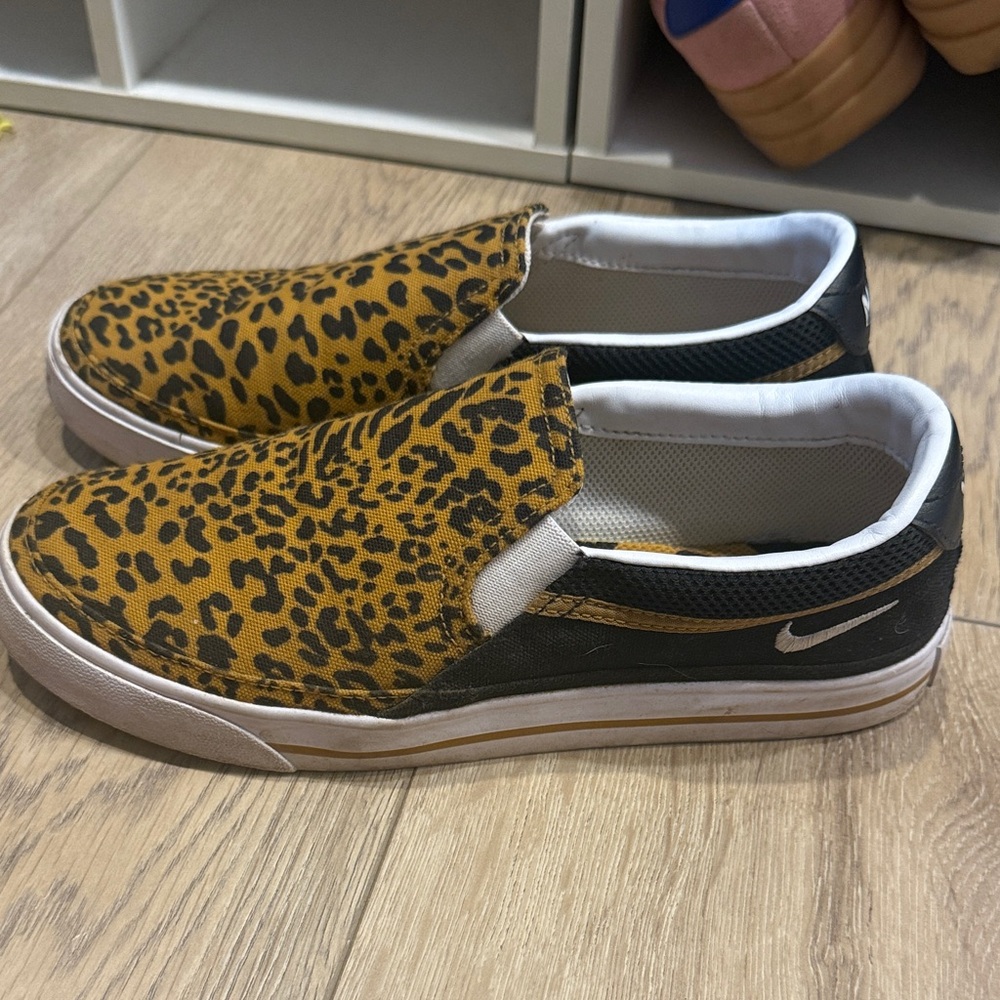 Nike Black and Tan Leopard Slip-On Shoes